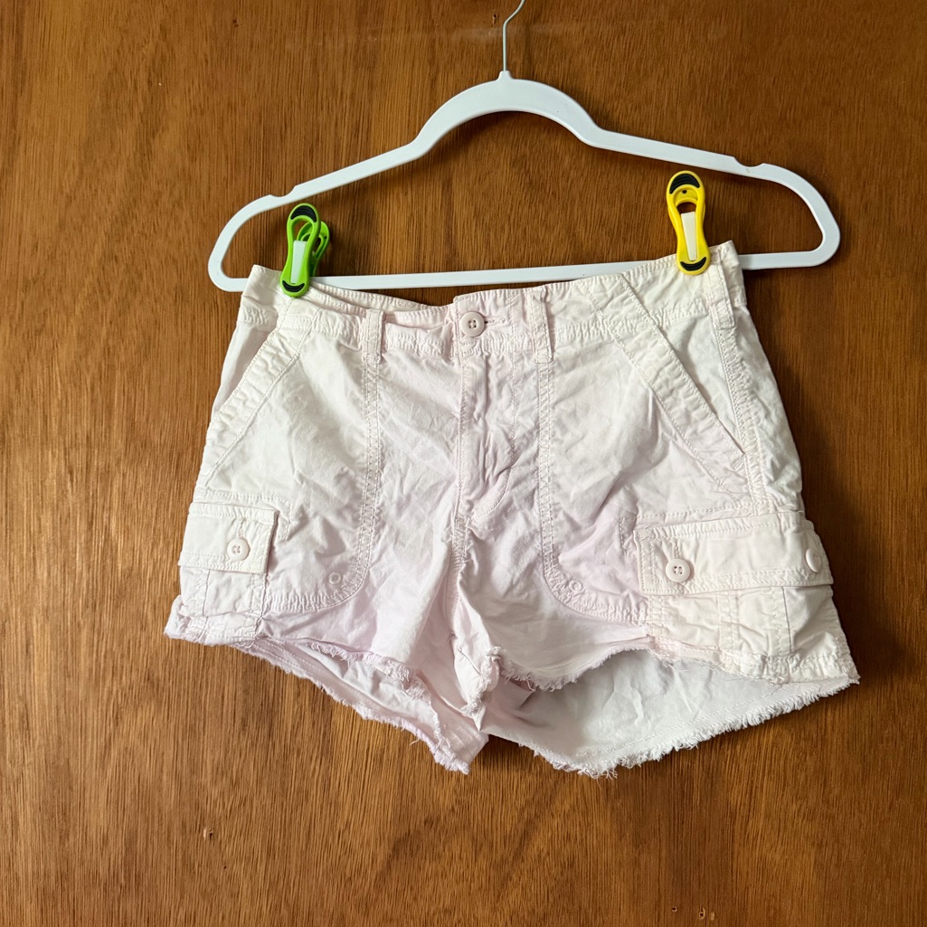 American Eagle Baby Pink Cargo Shorts Women’s Size 00